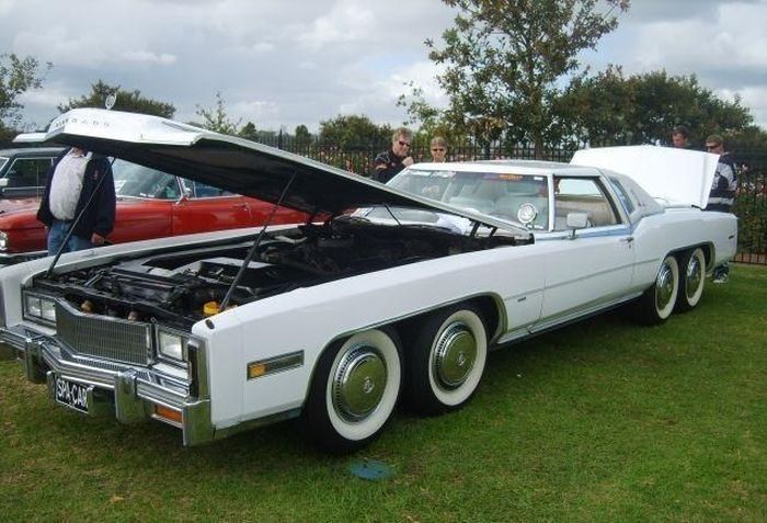 Nyolckerekű Cadillac Eldorado Biarittz