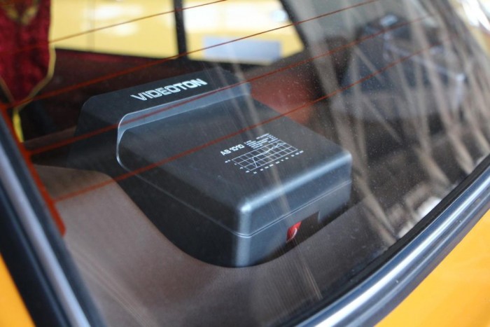 Kötelező a Videoton hangszóró a kalaptartón!