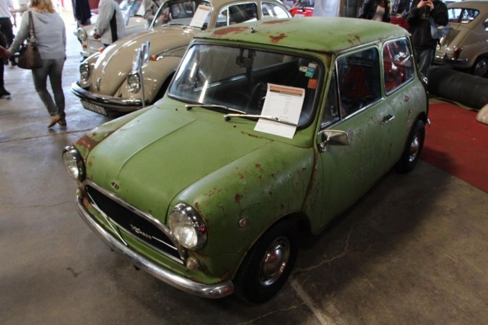 Egy klasszikus Mini fellelt állapotban. Lesz rajta munka