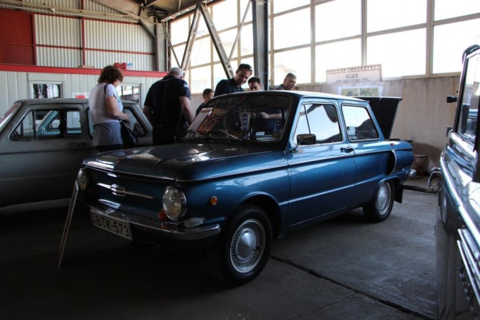 Zaporozsec kicsattanó formában. Valószínűleg a gyárból ramatyabb állapotban került ki.