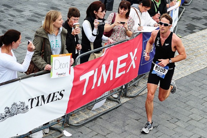 F1: Kacsa volt Button lesérülése