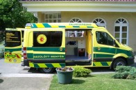 Speciális mentőautók koraszülött-mentésre 16