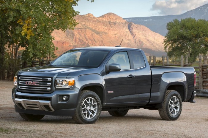 Nem fér el a gyerek? Ültesd a fejtámlára! 8 | Vezess Nem fér el a gyerek? Ültesd a fejtámlára! 8