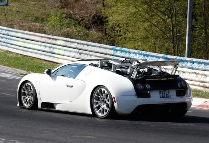Torzszülött a Bugatti Veyron utódja 7