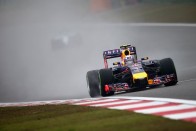 F1: Versenyképes motort kap a Red Bull 32