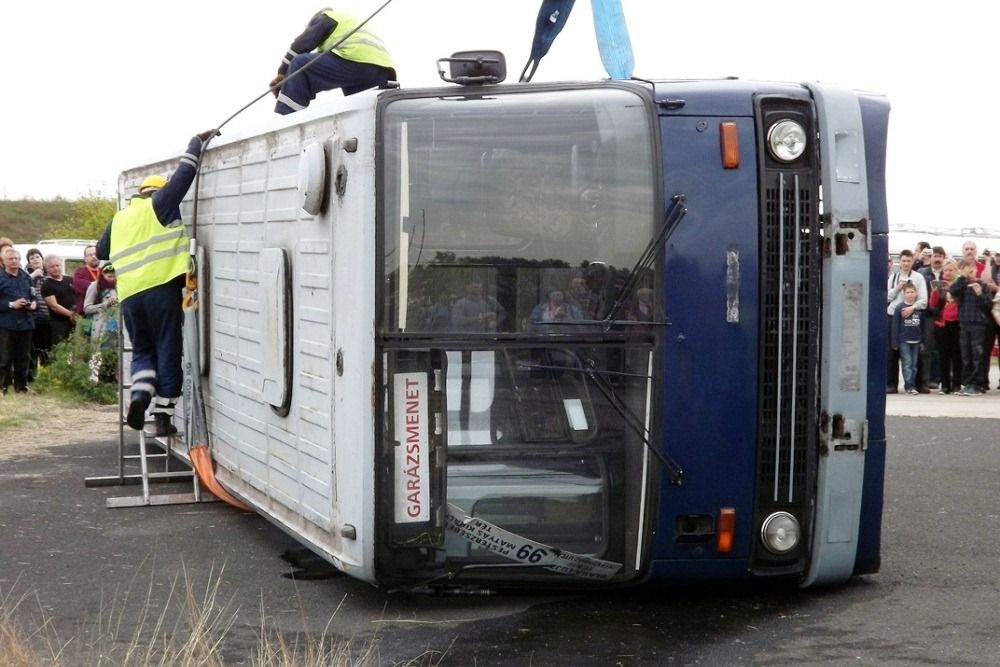 Az Ikarus 260-as több borítást is elviselt a fesztivál időtartama alatt