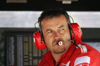 Elhunyt a Forma-1-es áruló