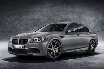600 lóerővel ünnepel a BMW M5
