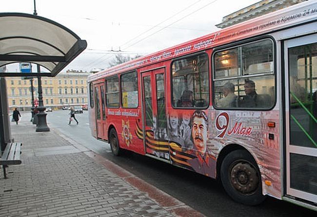 Az oroszok tankot építenek az autókból! 23