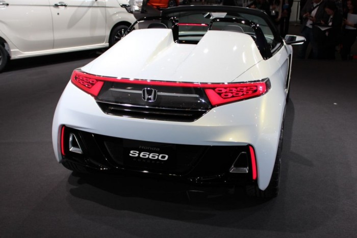 Visszatér a Honda törpe-roadstere 9