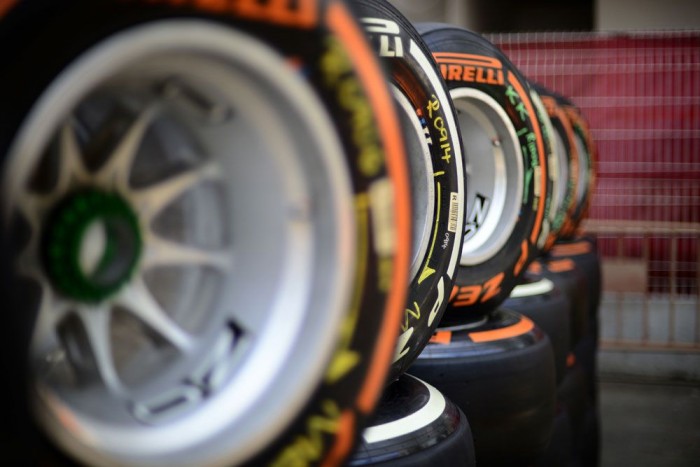 F1: A Pirelli lassan beadja a derekát 3 | Vezess F1: A Pirelli lassan beadja a derekát 3