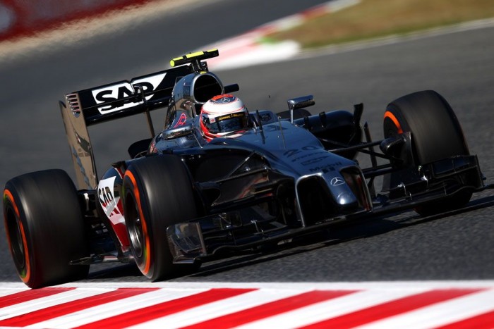 F1: Beszóltak a pilóták, a Pirelli visszavágott 9 | Vezess F1: Beszóltak a pilóták, a Pirelli visszavágott 9