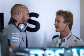 F1: Rosberg az élen, Hamilton visszavett