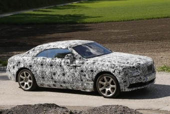 Jön a kicsi Rolls-Royce kabrió!