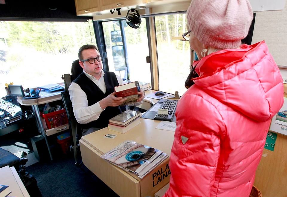 Könyvtárbusz a Télapó hazájából 7