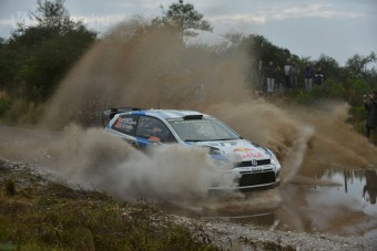 Latvala legyőzte Ogier-t