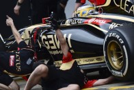 F1: A sereghajtóé az első tesztnap 28