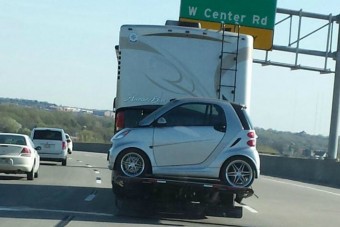 Lakókocsival is királyként!