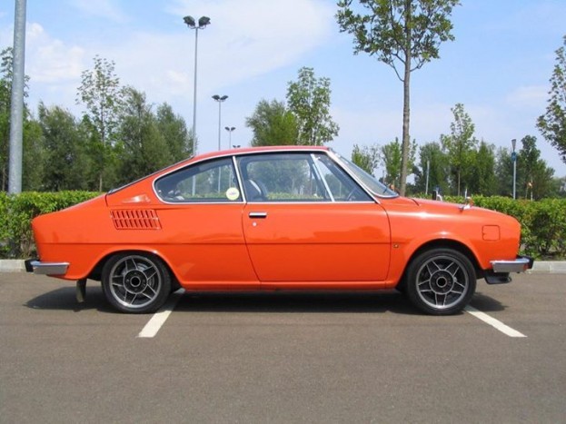 Egy gyönyörű Škoda feltámadása 4 Egy hobbiautó megjelenése állandóan alakul, itt épp új ATS Classic 5,5x15 felnikkel látható a Skoda 110R