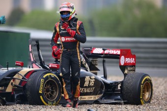 F1: Maldonadót is ráncba szedik a Lotusnál