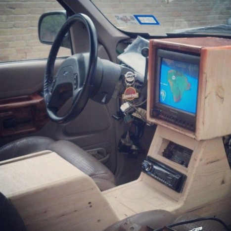 Kedvenc filmjéből épített autót 9