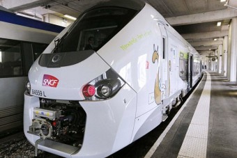 Marhák, nem tűnt fel, hogy túl nagy a vonat?