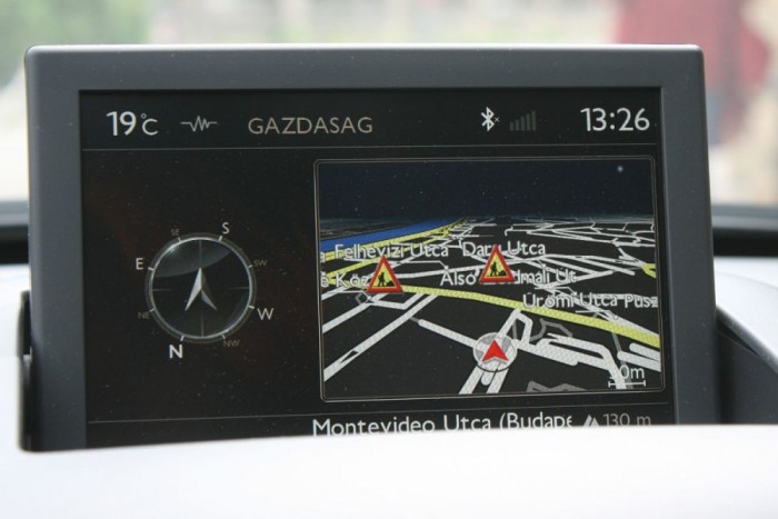 Ma már előrébb tartanak más márkák a navigáció használhatóságában