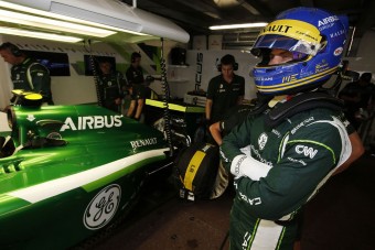 F1: Elküldték a rajtrácsról az újoncot