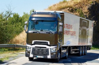 Kávézó a kamion fedélzetén