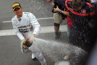 F1: Hamilton lenyugodott