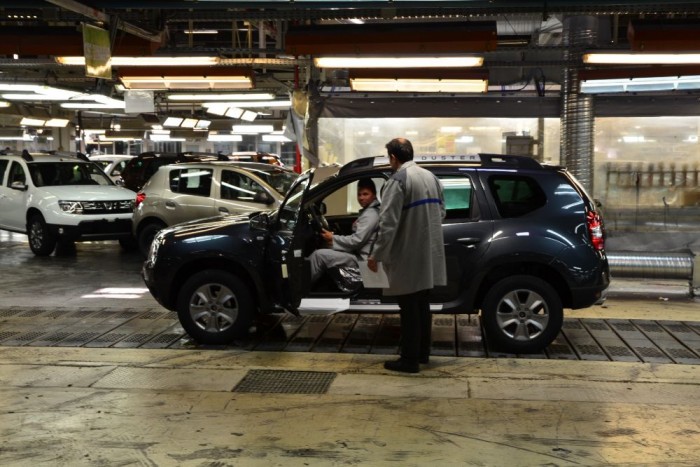 A Dacia, és ami mögötte van 12 Tavaly ünnepelte a gyár az 500 ezredik legyártott Dustert, idén májusban pedig az 5 milliomodik autót