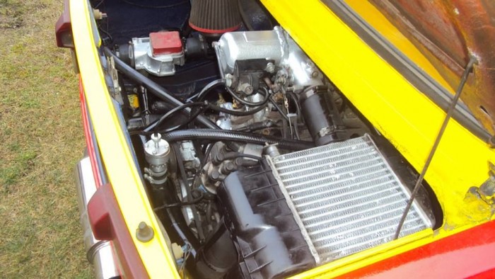 Vérre éhes öreg Škoda, finoman reszelt Wartburg 8