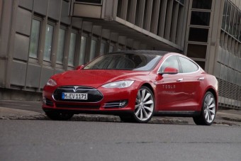 Európában is felhúzna egy gyárat a Tesla