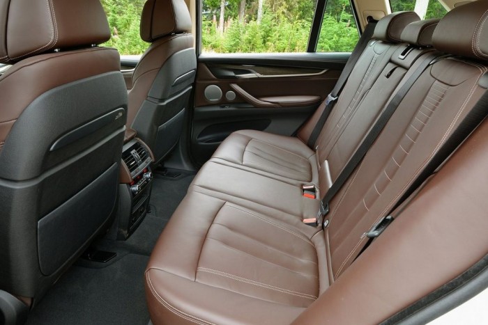 Kieshetnek a gyerekek a luxusterepjáróból 4 | Vezess Kieshetnek a gyerekek a luxusterepjáróból 4