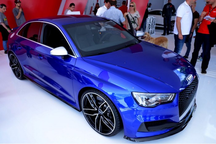 A Volkswagen-őrültek Mekkája 35 Audi A3 Clubsport quattro concept - Az Audi S3 szedánból építkező tanulmány az RS Q3 szabadidőautó öthengeres, 2,5 literes turbómotorját kapta meg. Ezt megnövelt turbó és nagyobb kapacitású töltőlevegő-hűtő segítségével 525 lóerőre húzták fel. Részletek itt!