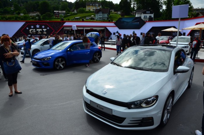 A Volkswagen-őrültek Mekkája 11 A Volkswagen is kivonult a gyári vasakkal.