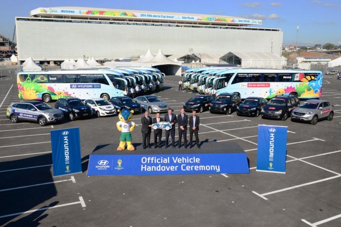 Itt vannak a foci-vb autói! 5