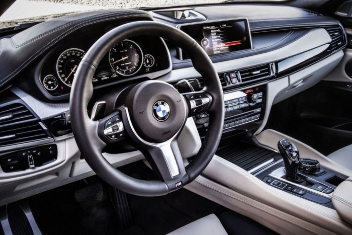 Itt a vadonatúj BMW X6! 9