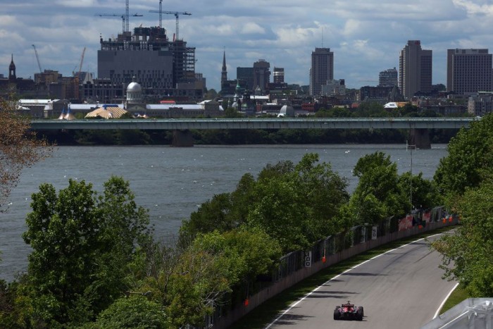 F1: Rosberg megint odavágott Hamiltonnak 9