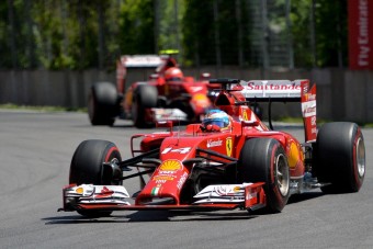 F1: Alonso kimondta, ez kevés a Ferraritól