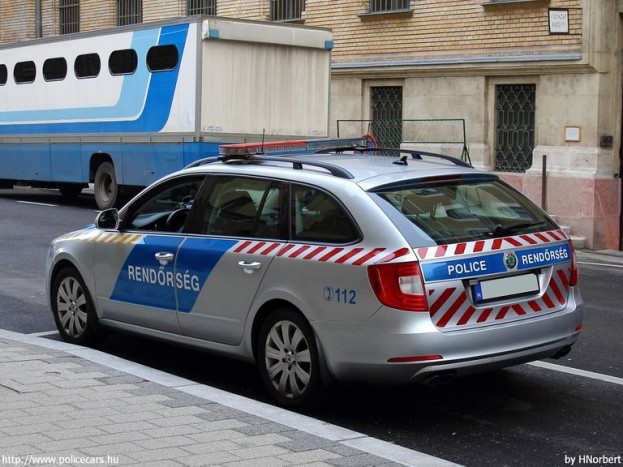 Ilyenekkel járnak a rendőrök 10