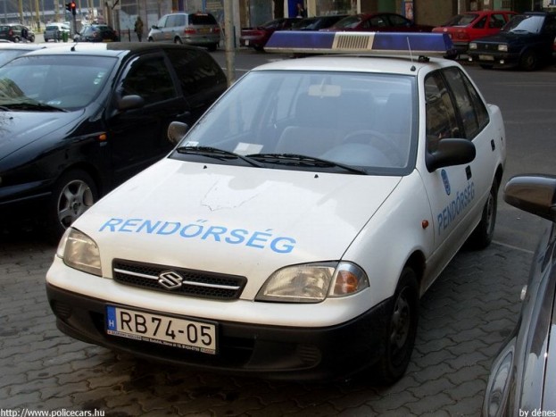 Ilyenekkel járnak a rendőrök 6