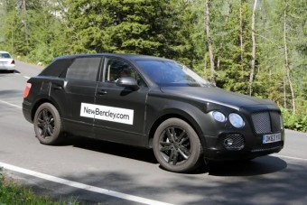 Nincs több titok: így néz ki a Bentley rinocérosza