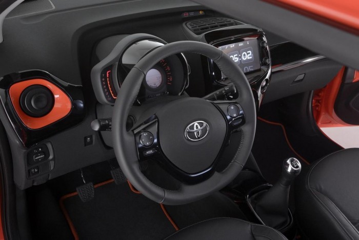 Szellemautó a Toyotától 6 | Vezess Szellemautó a Toyotától 6