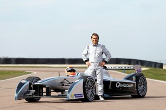 Csapattulajdonos lesz az F1-veterán