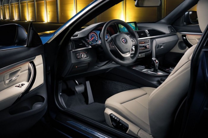 A BMW M4 jól fésült ikertestvére 7