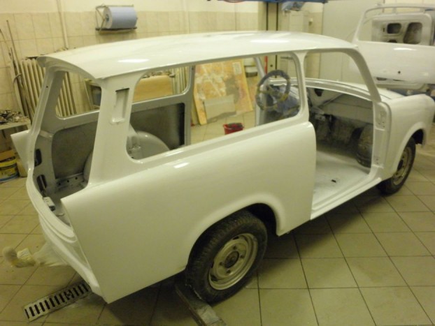 Két külön világ – Trabant és Cadillac 4 Két külön világ – Trabant és Cadillac 4