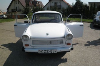 Két külön világ - Trabant és Cadillac