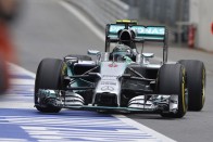 F1: A Mercedes a leggyorsabb a Red Bull pályáján 25