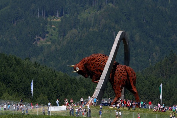 F1: A Red Bull felsült, Vettel leszerepelt 6